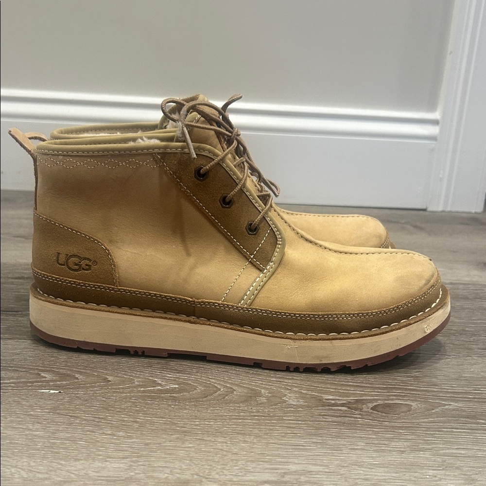 UGG Men's Light Brown Chukka Boots